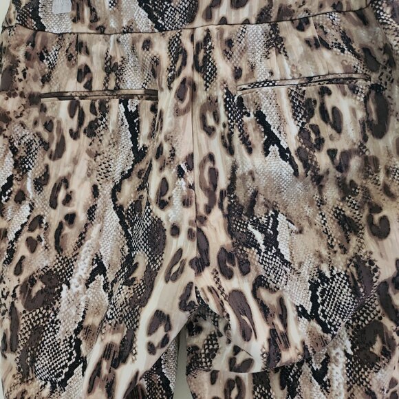 Chico's Animal Print Crops - Picture 3 of 3